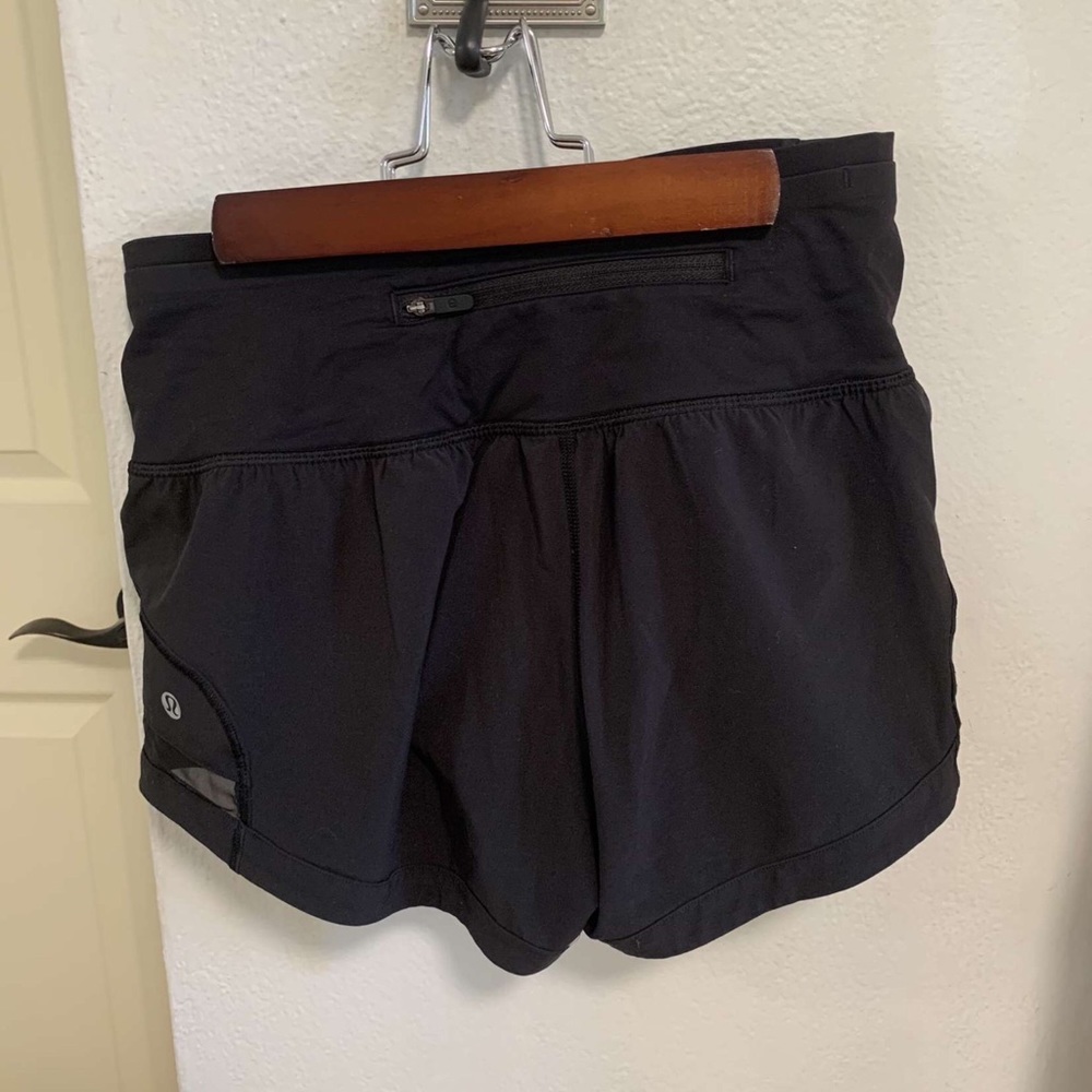 LULULEMON Shorts 2.5”